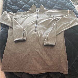 Nike Pro womens Gray Dri-fit half zip size L